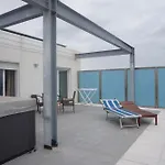 哥伦布酒店 4* 利尼亚诺萨比亚多罗