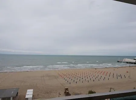 فندق Columbus لينانو سابيادورو