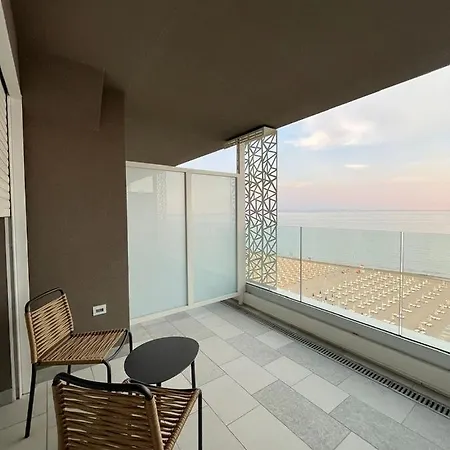 Columbus لينانو سابيادورو