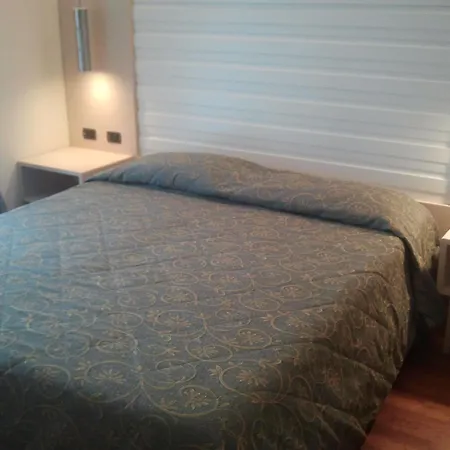 Columbus 4*