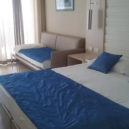 فندق Columbus لينانو سابيادورو