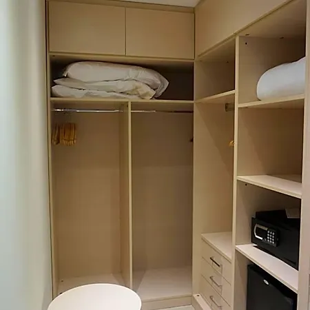 Columbus Hotel 4*