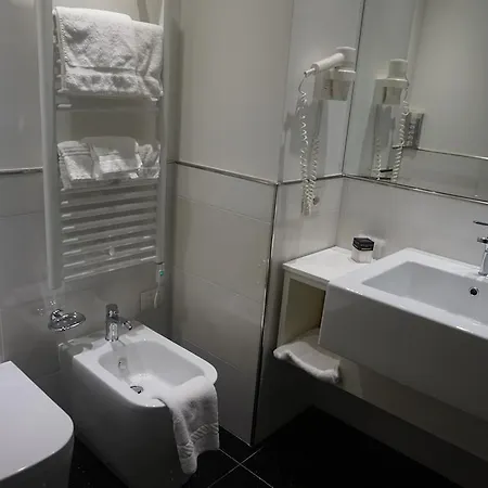 Columbus Hotel 4*
