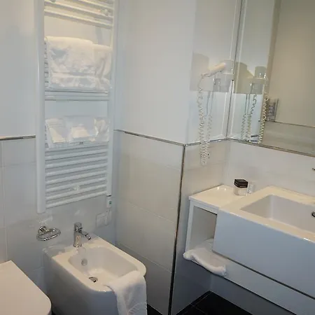 Columbus Hotel 4*