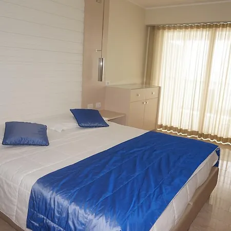 فندق Columbus لينانو سابيادورو