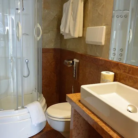 Hotel Columbus 4*
