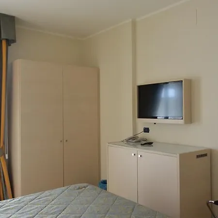 Columbus Hotel 4*