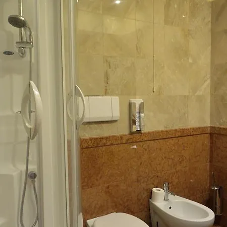 Columbus Hotel